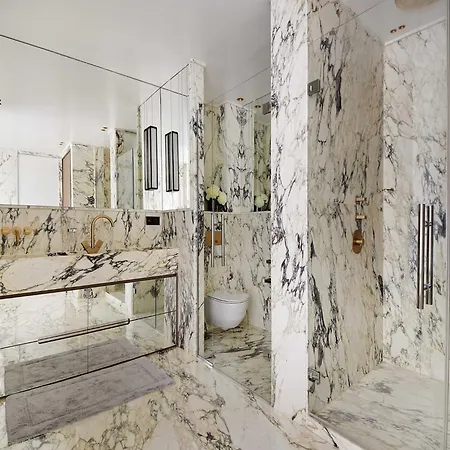 Апартаменты Luxurious With Balcony-3br-6p-champs-elysees *