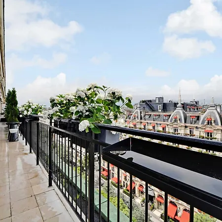 Апартаменты Luxurious With Balcony-3br-6p-champs-elysees Париж