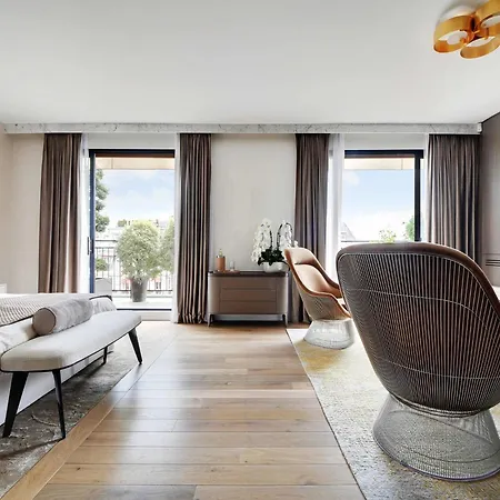 Luxurious With Balcony-3br-6p-champs-elysees Париж