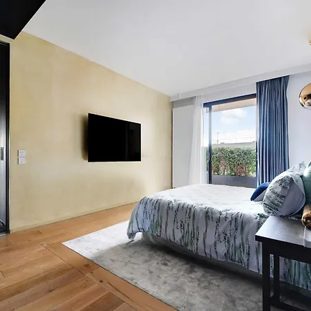 Luxurious With Balcony-3br-6p-champs-elysees * Париж