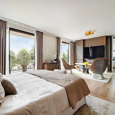 Luxurious With Balcony-3br-6p-champs-elysees Париж