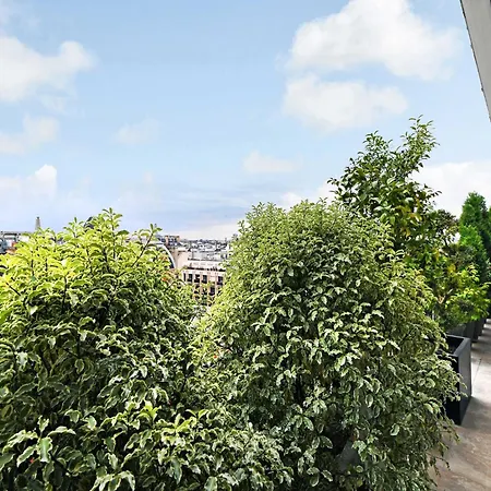 Апартаменты Luxurious With Balcony-3br-6p-champs-elysees *