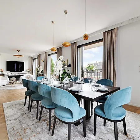 Luxurious With Balcony-3br-6p-champs-elysees *